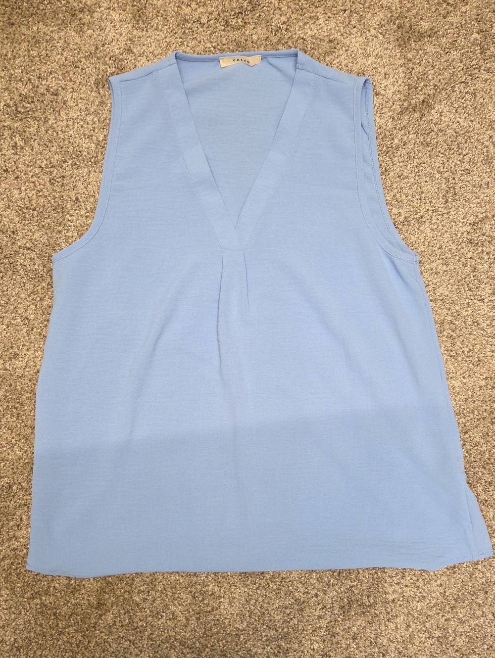entro Soft V-Neck Sleeveless Blouse Top in Light Blue Womens Size Large